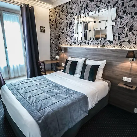 Otel De La Ta
